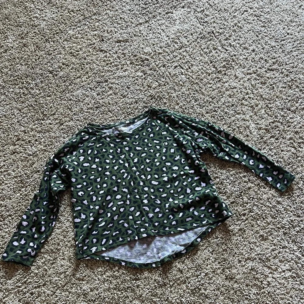 Old Navy Little Girl Leopard Print Dolman Top Size XS 5